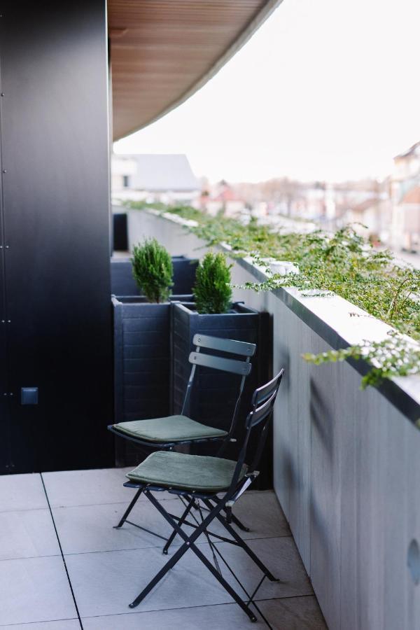 Design Apartman - Free Parking Szeged Exterior photo